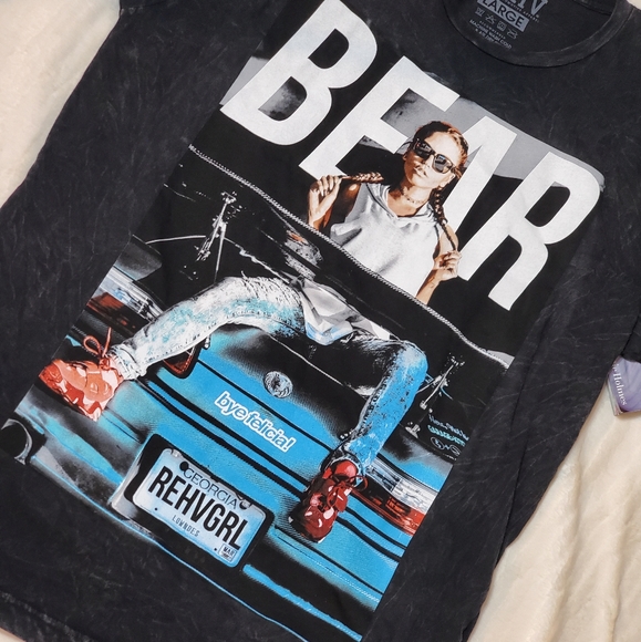 REHV distressed graphic tee - Picture 2 of 3